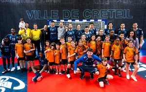 Les Licornes aux côtés des Béliers